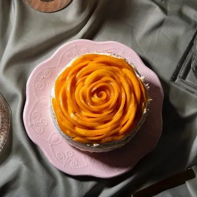 Make your occasions even more special with my Mango & Vanilla Bean Cake. It has delectable layers of soft vanilla sponge, vanilla bean cream, and sweet Alphonso mango chunks.