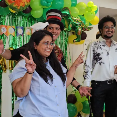 A moment of pure magic and fun! A live pigeon appears on a guest's head during my show at a birthday party in Kandivali. The reactions are always priceless.
