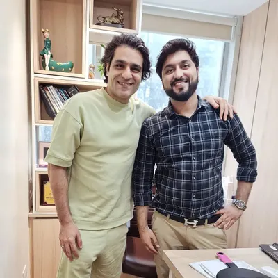 It's always a great meeting with my friend, the talented actor Sunny Hinduja, at the clinic. I'm glad to be a part of his journey.
