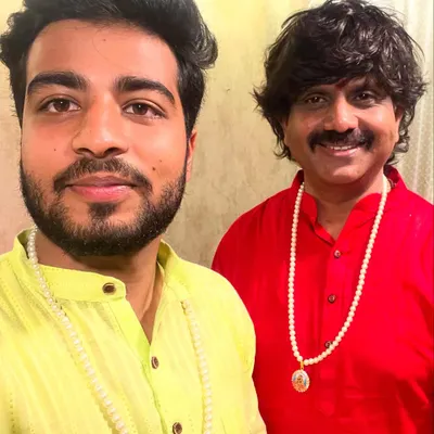 A selfie with the legendary Pt. Ajay Prasanna uncle ji after a memorable concert. A true learning experience.