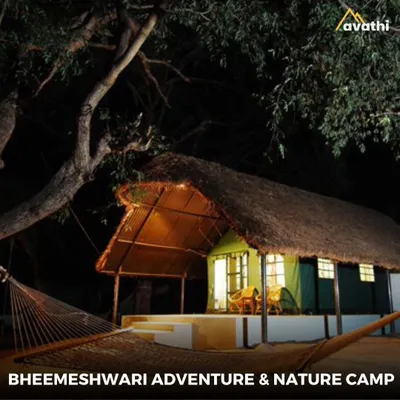 The Bheemeshwari Adventure & Nature Camp is perfect for thrill-seekers. Set on the banks of the Cauvery river, it offers activities like zip-lining, kayaking, and coracle rides.