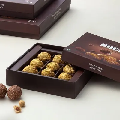 My Hazelnut Truffles are a popular choice for Diwali and corporate gifting. Available in boxes of 9, 16, or 25, they are a sophisticated and delicious way to thank clients and employees.