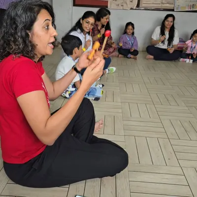 A snapshot from a busy and fulfilling weekend. Here I am conducting a workshop for parents and children, combining elements of Musical Bonding and Pajama Drama. It's always a joy to share our playful learning techniques with new families.