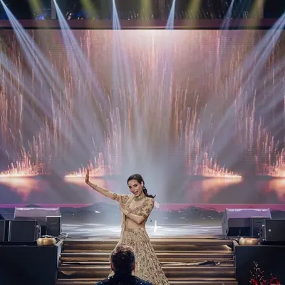 A bride's solo is her moment to shine. I designed this performance with a dramatic LED background and cold pyro effects to create a powerful and elegant solo act that left everyone speechless.