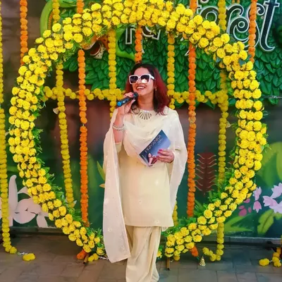 Hosting a Haldi ceremony is all about embracing vibrant traditions and creating a joyful atmosphere. Dressed for the occasion, I love adding my energy to these beautiful pre-wedding rituals.