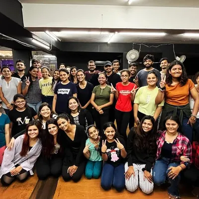 The aftermath of a super fun Bollywood fusion workshop. Look at all these happy faces. The energy was truly unmatchable.
