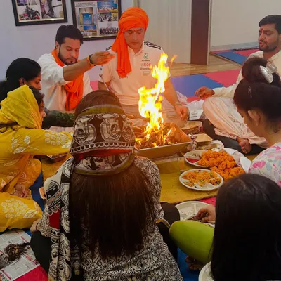 A sacred Havan (fire ceremony) marks the beginning of our 300-hour YTTC, creating a sanctified space for our transformative journey.