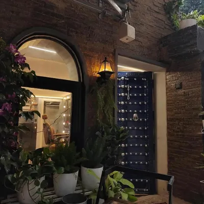 A peek at the entrance to the Ajay Kaloya Hair Studio. I wanted to create a welcoming atmosphere from the moment you arrive, with a unique style that reflects the creative work we do inside.