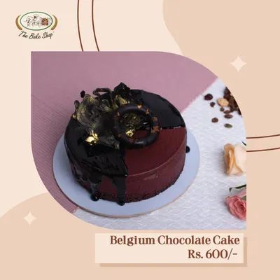 Our Belgium Chocolate Cake is a masterpiece of flavor and design. The rich, dark chocolate is perfectly balanced, and the modern decoration makes it a stunning centerpiece.