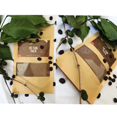 My De-Tan Pack is a versatile 2-in-1 product. Made with coffee and other natural ingredients, you can use it as a face pack to remove tan or as a gentle body scrub for smooth, bright skin.