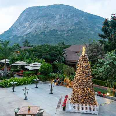 Our unique, eco-friendly Christmas tree stands tall against the backdrop of Nandi Hills. This centerpiece, made from natural materials, was the heart of our magical tree-lighting ceremony.