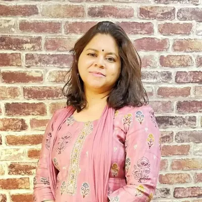 I'm Shilpi Dhingra, co-founder of SD Inc. With a critical eye for detail and a spirit of innovation, I lead our team to ensure every project is completed on time and beyond expectations, creating beautiful and eco-friendly designs.