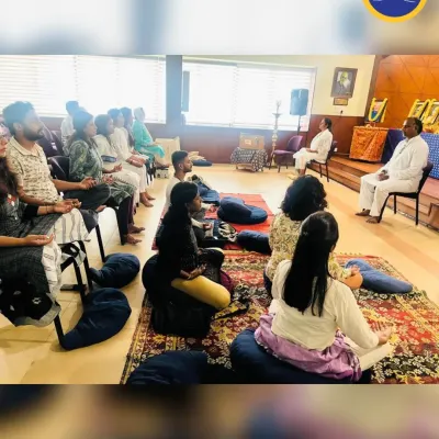 Nayaswami Jyotish and Nayaswami Devi sharing their wisdom during a special Sunday Satsang. Our community gathered to listen to their stories and insights on how to draw the Guru's guidance into our daily lives.