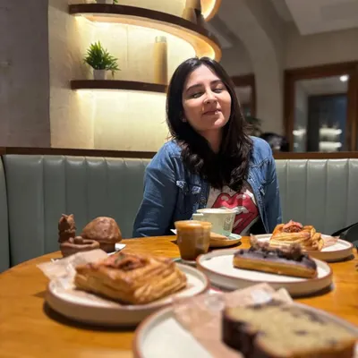 My relationship with food has been toxic. I've starved, I've binged, I've punished myself. Healing this came from letting go of shame and learning to love my body, even at its 'unhealthiest'.