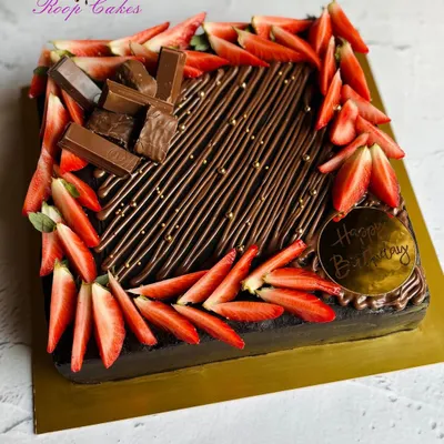 Indulge in the perfect blend of rich chocolate, creamy Nutella, and sweet strawberries. A slice of heaven in every bite.