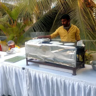 A live dosa station is always a crowd-pleaser at South Indian events. Our chef prepares fresh, crispy dosas to order, providing an authentic and interactive culinary experience for your guests.