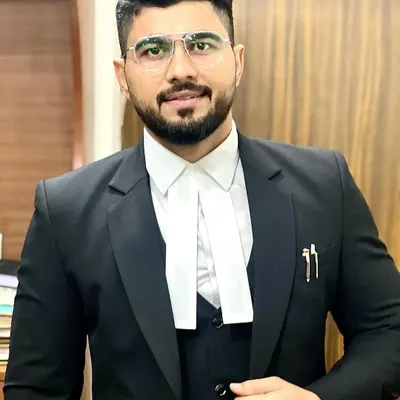 A lawyer must be confident and ready. This is the mindset I carry into every legal challenge, focused on creating the best possible outcome for my clients.