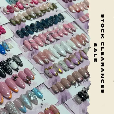 Stock clearance sale! A huge variety of my handmade press-on nail designs are available.