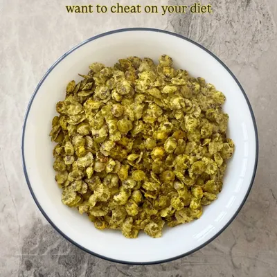 Looking for a snack that's both yummy and healthy? My roasted Moong Jor is the answer. It's a light, crispy, and protein-packed snack that you can enjoy guilt-free.