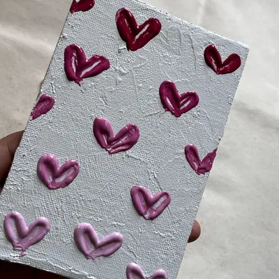 Texture painting is pure art therapy. The feeling of applying the paste and creating these little hearts on canvas is just amazing. You have to try it.