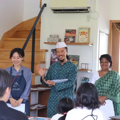 Sharing stories and explaining the nuances of Maharashtrian cuisine to a curious audience during my culinary culture exchange in Isumi, Japan.