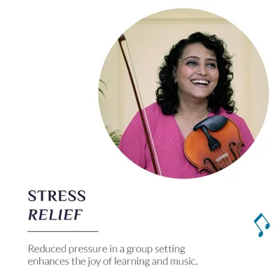 We believe learning music should be a form of stress relief, not a source of it. This image of a smiling violin student captures the essence of our group classes, where a supportive environment enhances the joy of learning together.