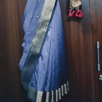 Look at these perfect pleats. This is the work of one of my online students, and I am so proud of how well she has learned the hanger folding technique.