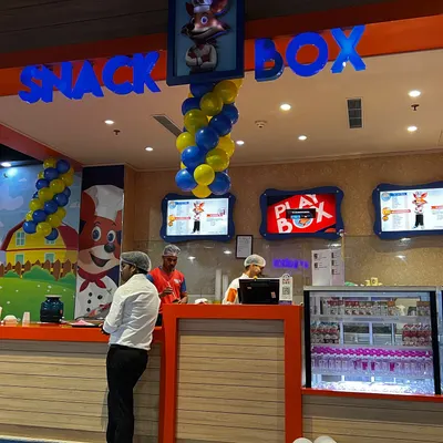 Welcome to the Snack Box! Our counter is always ready to serve up delicious treats, from quick bites to full meals for the whole family.