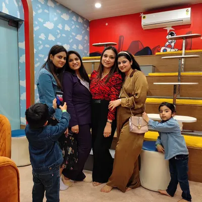 A perfect spot for moms to catch up. Our café area allows parents to relax and socialize while still being close to the play zone.