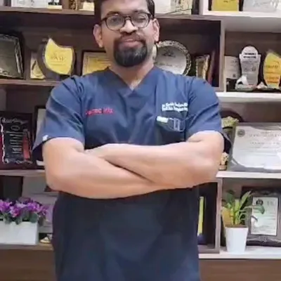 This is my space, where science meets art. With years of experience and a wall of achievements behind me, my primary goal is to provide you with honest advice and a treatment plan that delivers natural-looking results for your skin.
