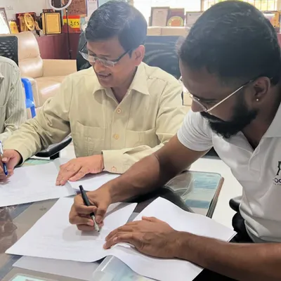 A landmark moment for HITYOGA, signing the Memorandum of Understanding (MOU) with S-VYASA University. This formalizes our collaboration for the Aerial Yoga Teacher Training Certification.