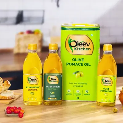 A beautiful kitchen scene created for Oleev Olive Oil's entire product range. This shot is one of our personal favorites, combining product styling with a realistic, warm kitchen environment to showcase the brand's versatility.