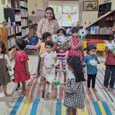 Look at these beautiful paper flowers. After a story about a giant's garden, each child crafted their own flower to take home, a lovely reminder of the tale.