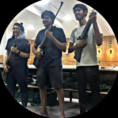 A group of friends enjoying our "Come & Try" rifle shooting experience. No prior knowledge is needed, making it a perfect weekend activity or a unique outing for any group.
