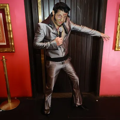 Throwback to one of my favorite Halloween gigs dressed as Zombie Elvis. I go all out for theme parties and love getting into character.