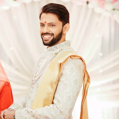 A handsome groom ready for his wedding ceremony. I provided a very light, natural makeup application to ensure he looked his best without it being obvious.