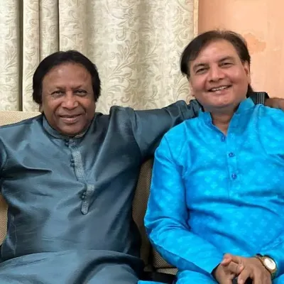 What a melodious evening it was with the Sitar maestro, Ustad Shahid Parvez Khan. Sharing moments like these with such esteemed artists is always a source of great joy and inspiration.