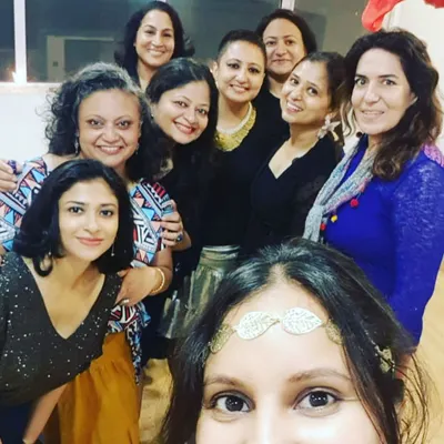 The wonderful energy of a creative movement joyshop, facilitated by a guest dance therapist. Everyone left feeling lighter, freer, and more connected to their own signature movement.