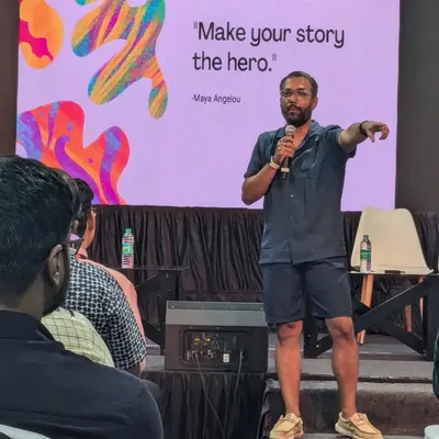 "Make your story the hero." I live by this quote from Maya Angelou when I moderate panels. Here's a speaker I invited, captivating the audience at Huddle Global by sharing his authentic journey.