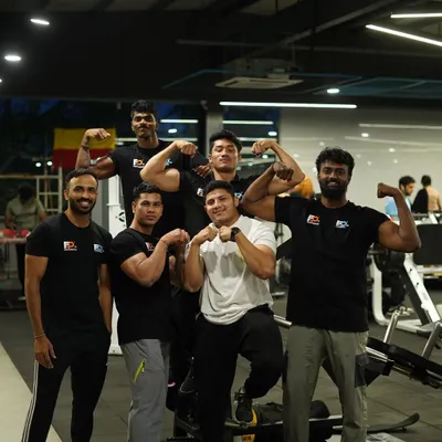 The best workouts end with smiles and a sense of accomplishment. Here's part of our FitDeck family flexing together after a great session.