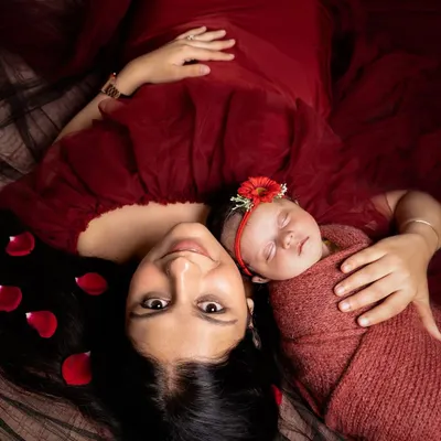 From my belly to my arms. This precious photo with her newborn is the beautiful continuation of the maternity story, a memory of the first cuddles I am honored to capture.
