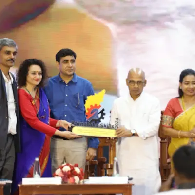 Our leadership team receiving an award at the Karnataka Skills 2024 event. This recognition highlights our institute's significant contribution to skill development in the state.