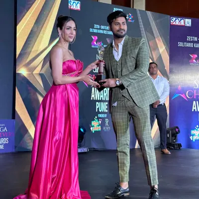 It was a proud moment to be recognized for my photography work at the She's Choice Awards in Pune. This award is a testament to the passion and dedication I pour into every shoot.