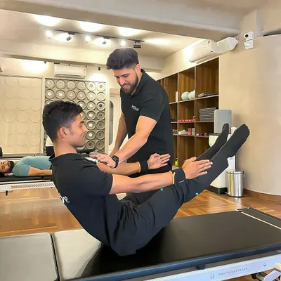 Great instructors are built through knowledge and passion. Our lead instructor guides our team to deliver smarter and safer sessions for you.