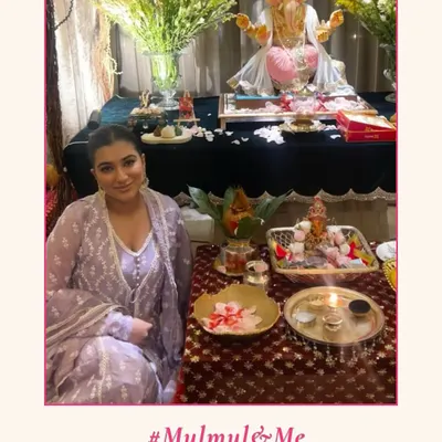 Gorgeous gorgeous girlies slay in Mulmul. Here's Suhani Chandhok looking beautiful during Ganesh Chaturthi celebrations in one of my kurta sets.