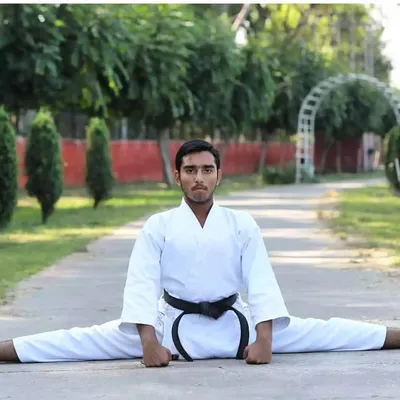 Flexibility is just as important as strength. Achieving a full split like this comes from consistent stretching and discipline, which I incorporate into all my training programs to improve mobility and prevent injury.