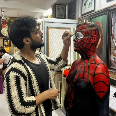 Art can be on any canvas, including the human body. Here's a fun and creative Spiderman body painting session happening at our studio.