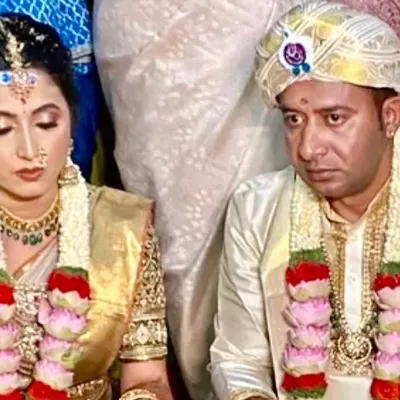 A beautiful moment from Vinay and Swathi's wedding. It brings me immense joy to see couples I've matched, like them, united in marriage according to our Gowda traditions.