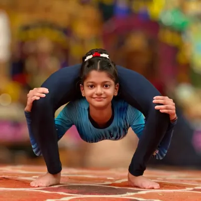 This is what dedication looks like. With consistent practice, young students can achieve amazing feats of flexibility and focus, building a strong foundation for a healthy life.
