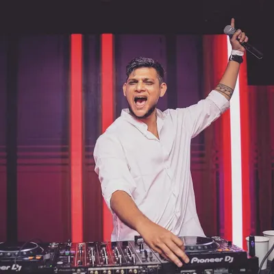 Leading the party at a New Year's Eve event for Taj MG Road. I bring high energy and professionalism, ensuring a memorable celebration for corporate clients and their guests.